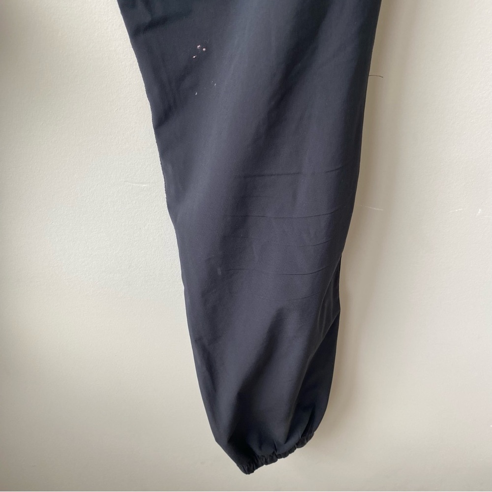 lululemon Black High Rise Relaxed Jogger Casual Pant Unlined Elastic Waist SZ 8 - Picture 8 of 10